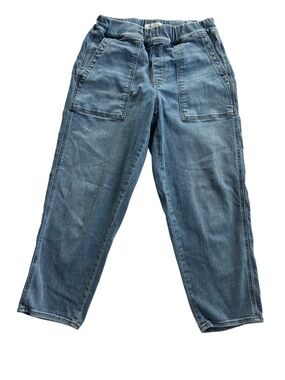 Madewell Women’s Relaxed Blue Denim Jeans with Front Patch Pockets